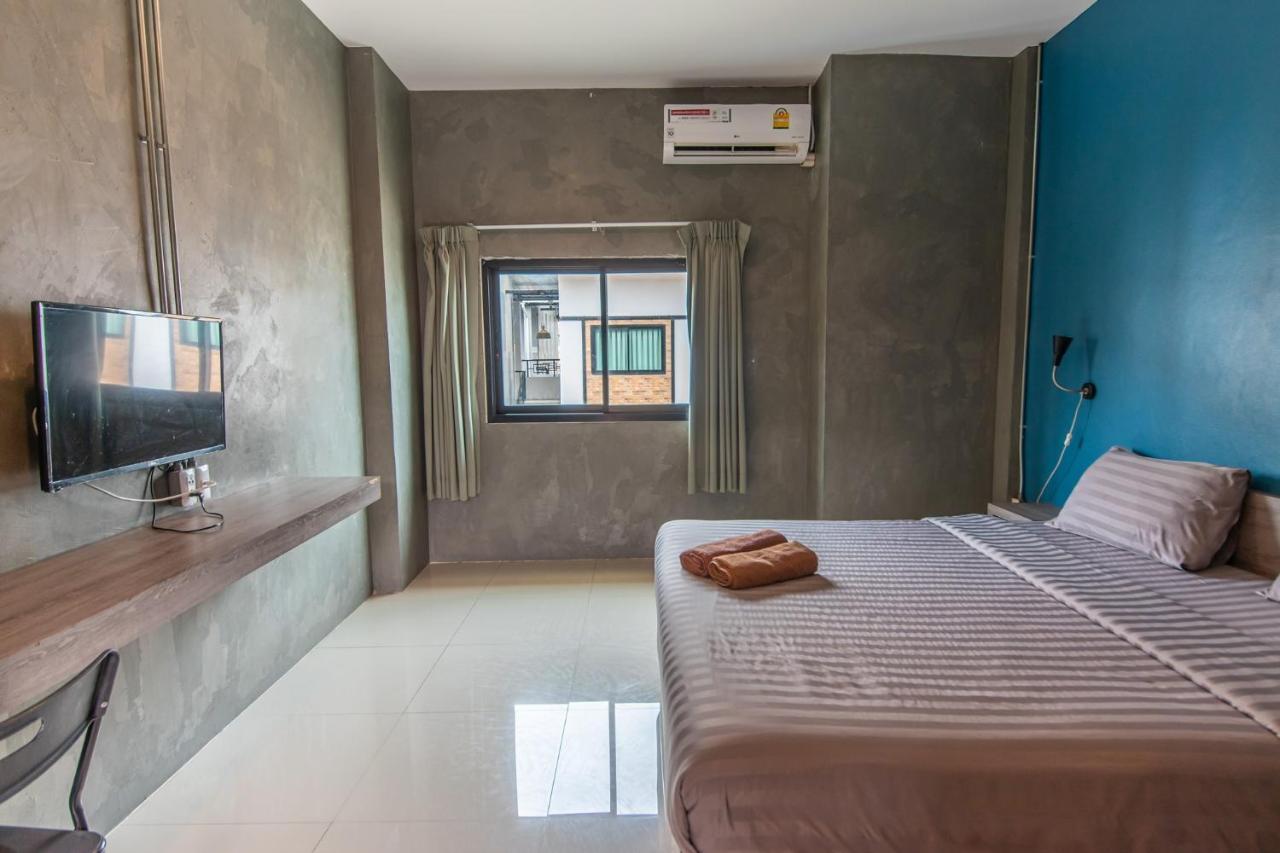 Matini Klong1 Hotel Rangsit Exterior foto