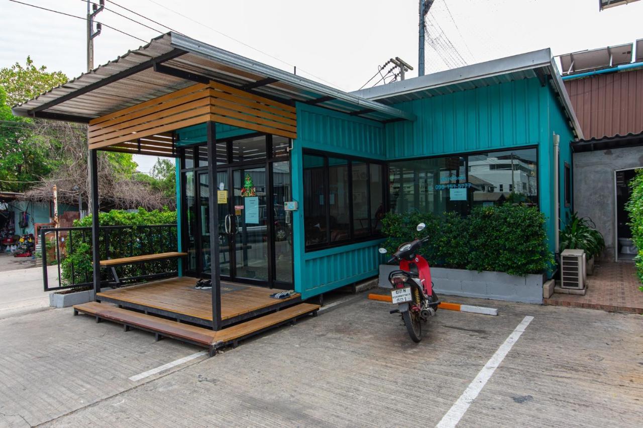 Matini Klong1 Hotel Rangsit Exterior foto