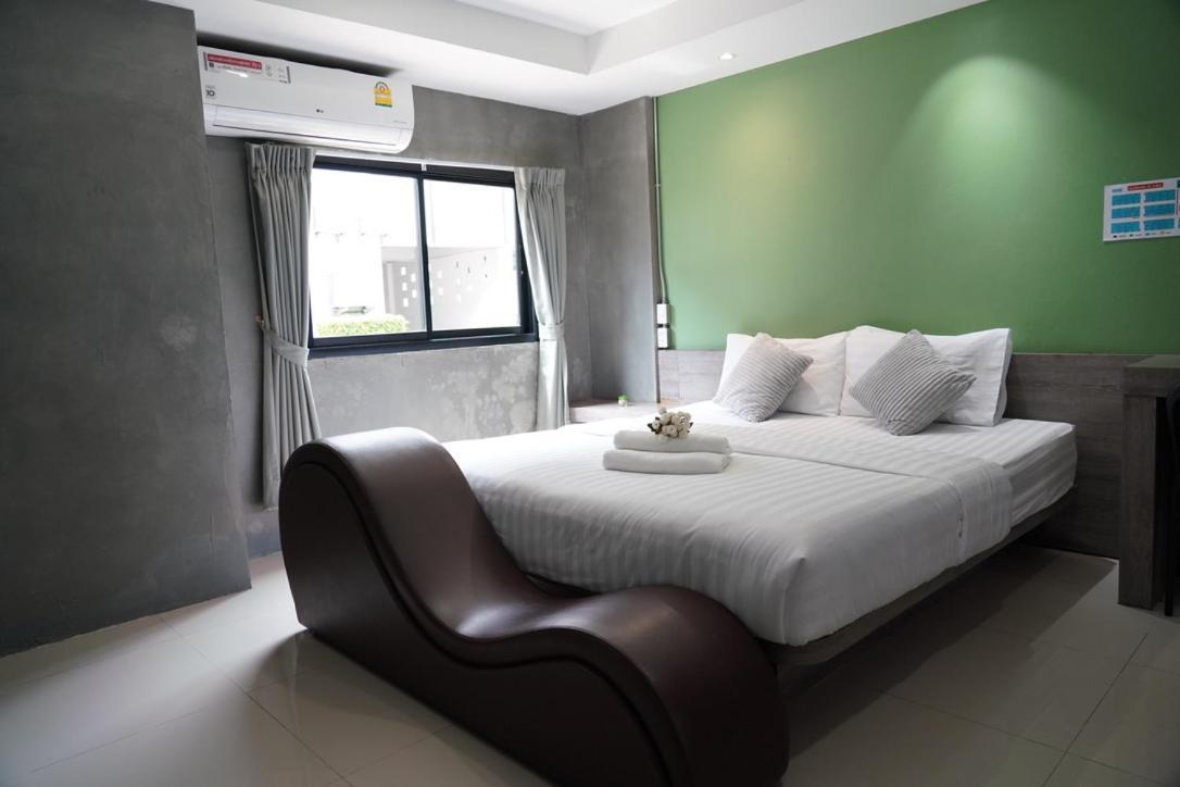 Matini Klong1 Hotel Rangsit Exterior foto