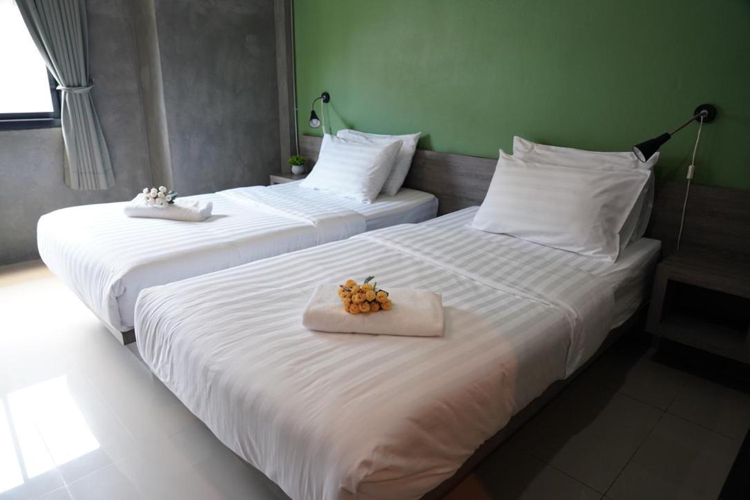 Matini Klong1 Hotel Rangsit Exterior foto